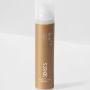 LUMI SENSES Trimmiv ja tooniv kehalosjoon 100ml. See toode sobib igale nahatüübile. Senses kehalosjoon toonib, trimmib ja niisutab nahka. Toode on vegan ja unisex.