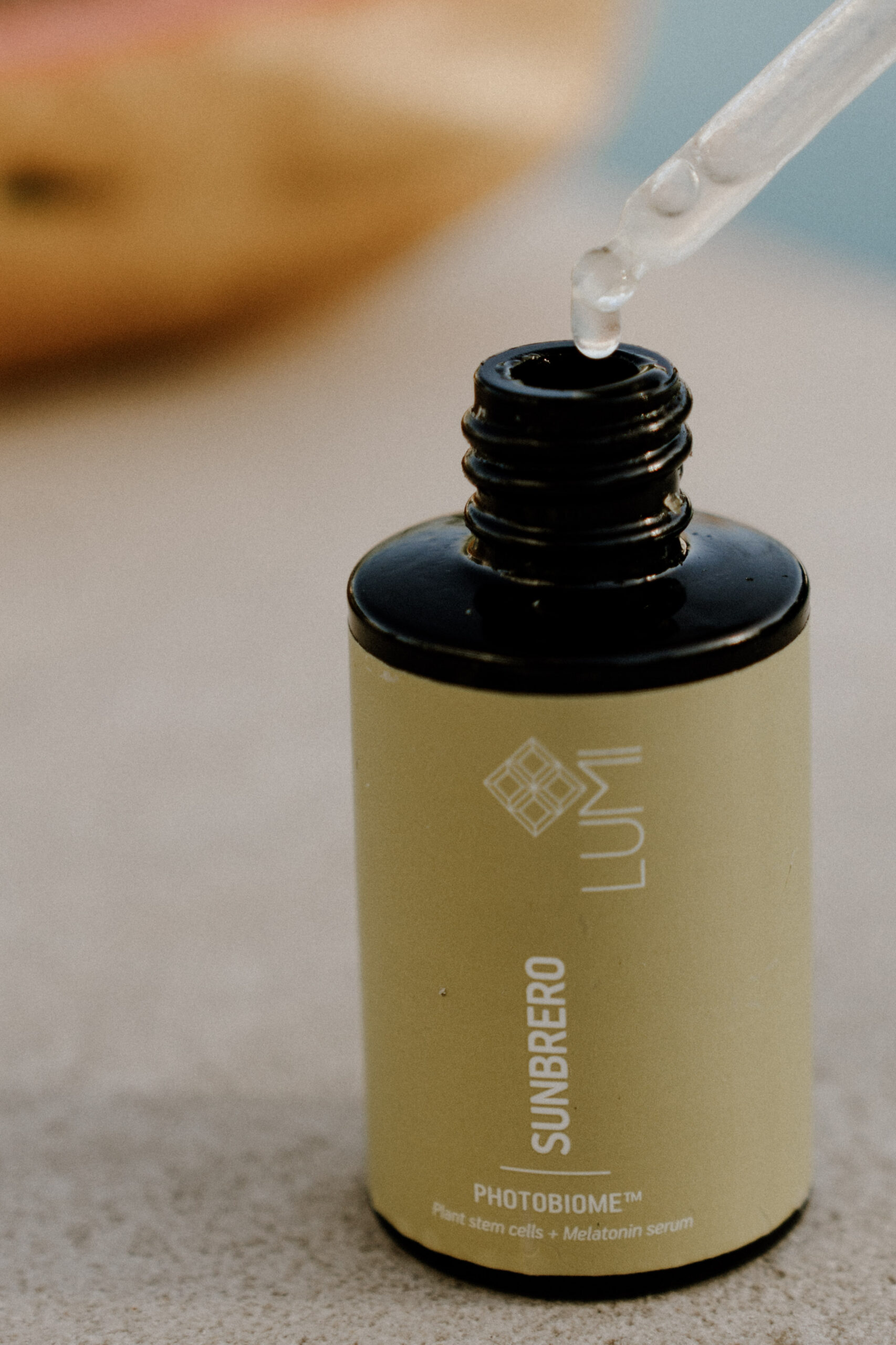 Sunbrero Aloe Serum with Plant Stem Cells and Melatonin - Image 3