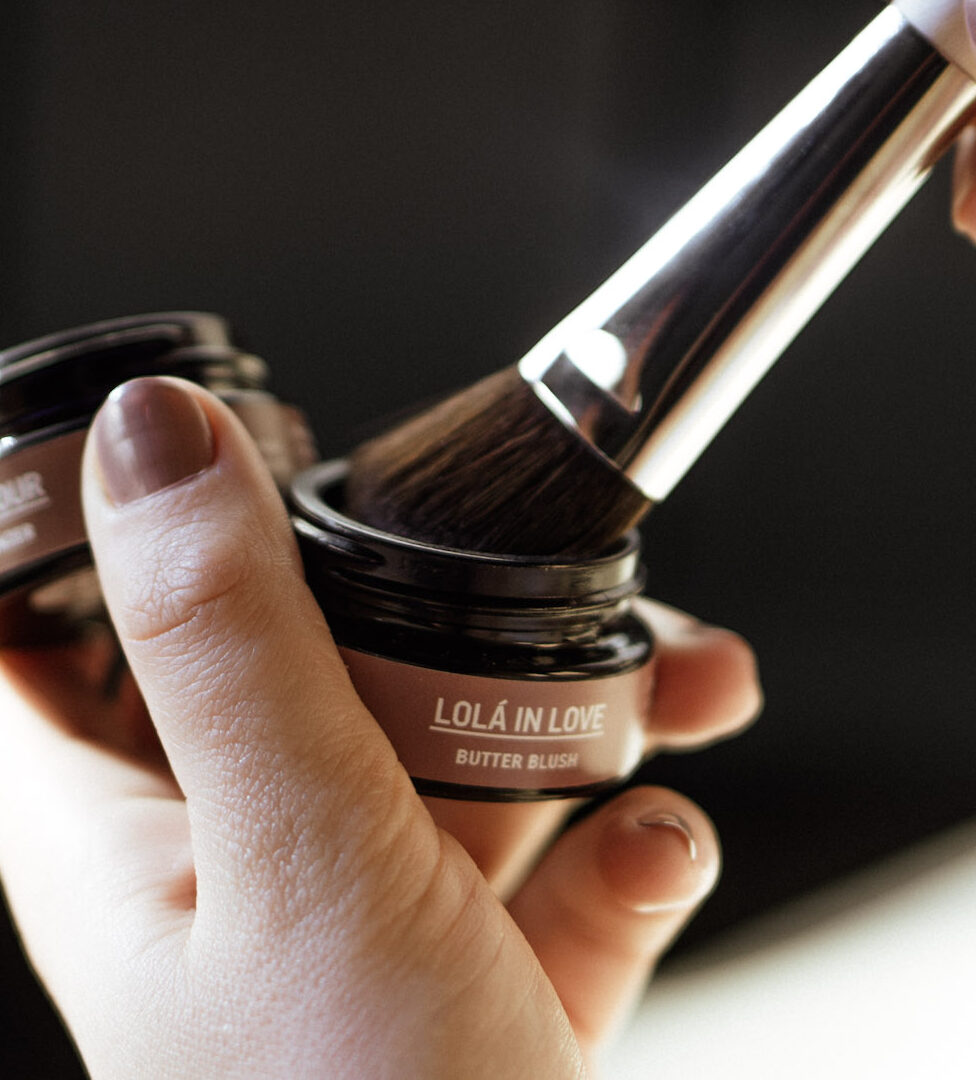 LOLÁ in Love Butter Blush